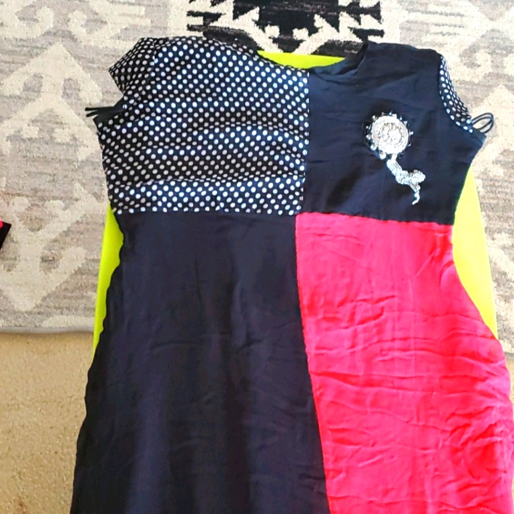 Costume dress